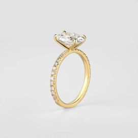 Gold ring with diamond